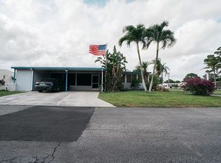 6259 Holly Ln, Lake Worth, FL 33462