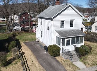 144 Jackson St, Wanaque, NJ 07420