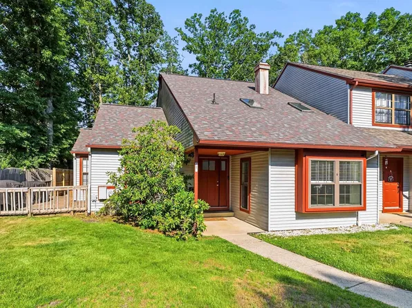 718 Cooper Ferry Ct, Galloway, NJ 08205