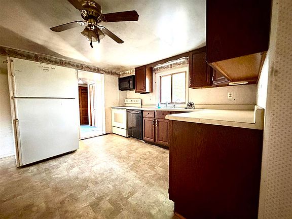 4th image of 4563 Loeb Rd