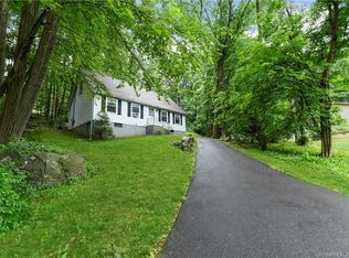 18 Sweetcake Mountain Rd, New Fairfield, CT 06812