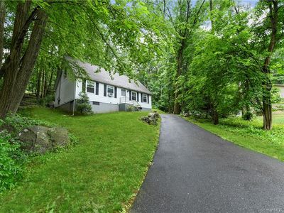 18 Sweetcake Mountain Rd, New Fairfield, CT, 06812