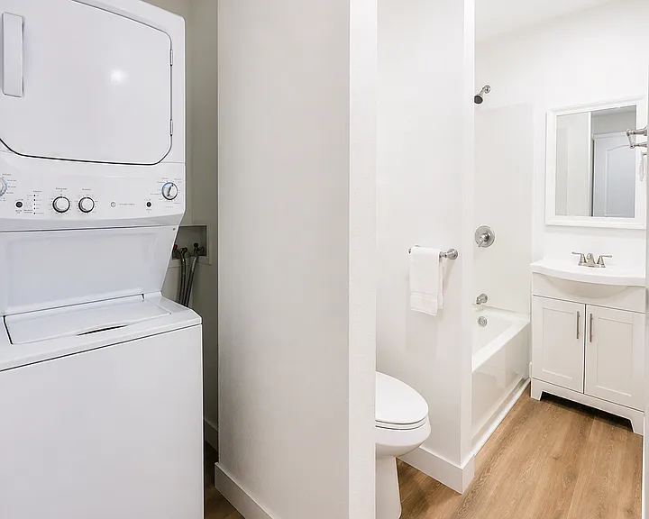 1135 E Alexander Ave — Photo 6