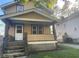 888 Hunt St, Akron, OH