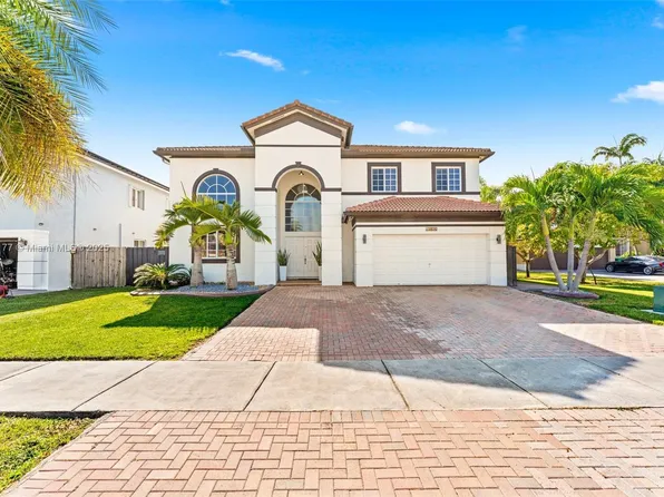 15890 SW 141st Ter, Miami, FL 33196