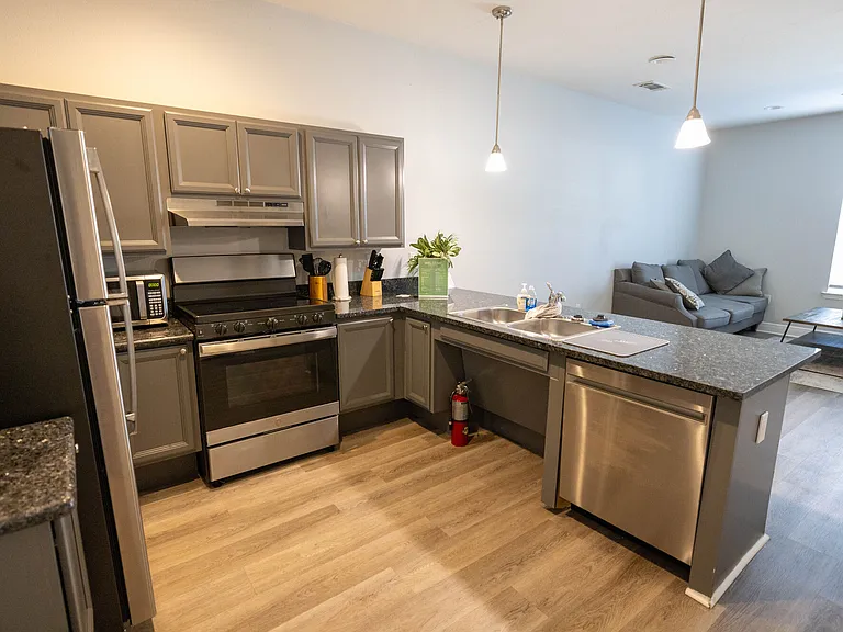 LTL Royal Palms Baton Rouge MT LLC — Photo 76