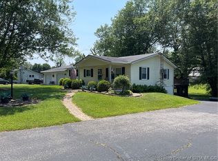 647 N Public Rd, Salem, IN 47167