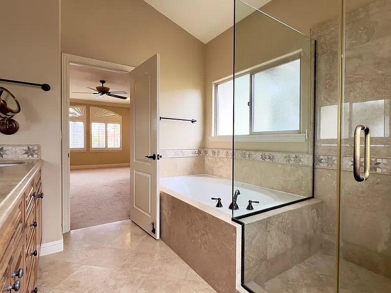 1011 Green Ln — Photo 22