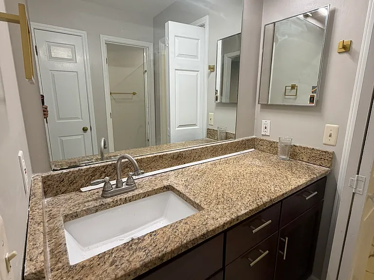 503 Abingdon Way — Photo 11