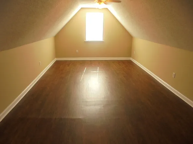 92 Mosswood Ct — Photo 12