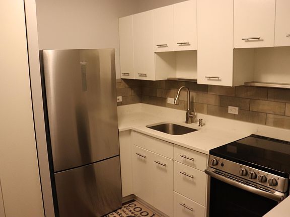 2nd image of 1455 N Sandburg Ter APT 1203