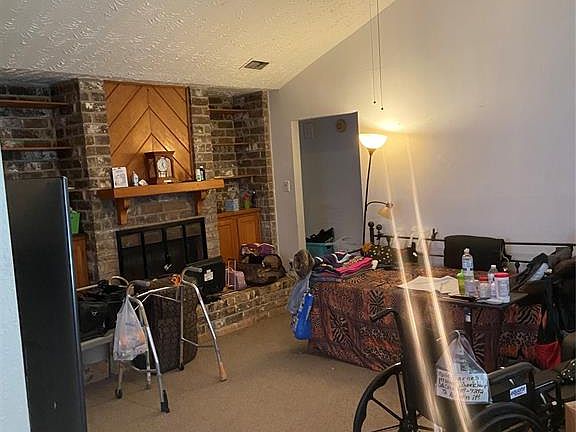 5th image of 2179 Fort Laramie Drive
