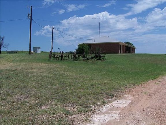 5th image of 200 County Road 321