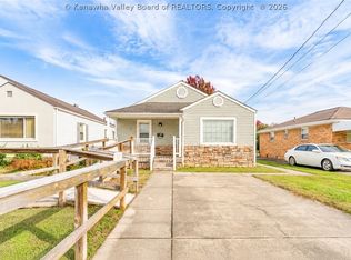 2234 Washington Ave, Saint Albans, WV 25177
