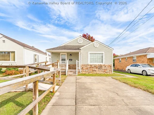 2234 Washington Ave, Saint Albans, WV 25177