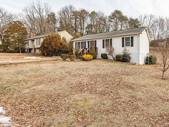 2nd image of 10317 Hillside Ln