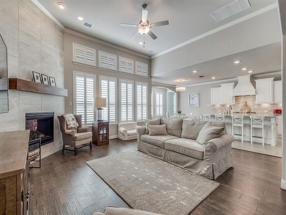 5th image of 16344 Barton Creek Ln