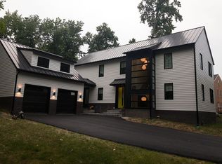 402 Ziontown Rd, Henrico, VA 23229