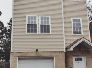 45 Arverne Ter #1, Irvington, NJ 07111