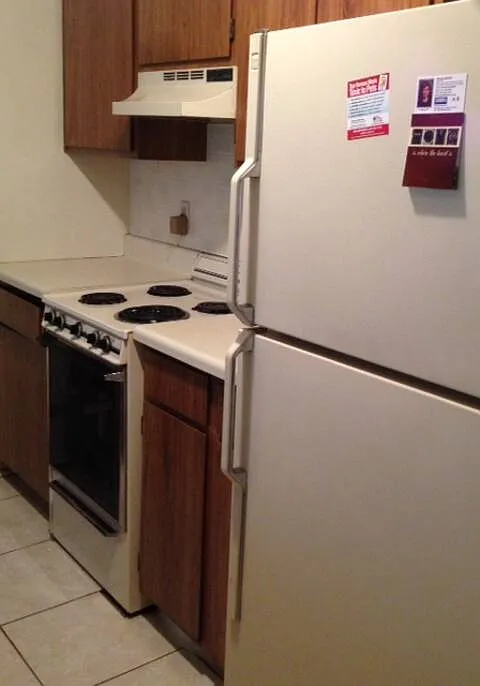 686 Irvington Ave — Photo 2