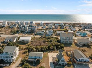 109 Robin Ave, Atlantic Beach, NC 28512
