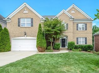 3300 Grandeur Rd, Charlotte, NC 28269
