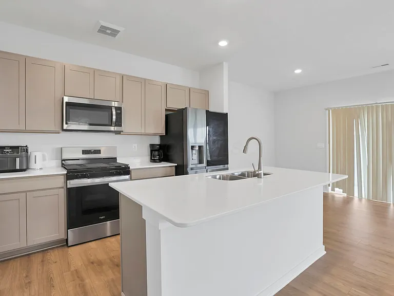 6302 Marinelli Dr N — Photo 15