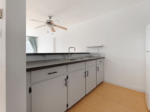 3rd image of 10434 125th St NW #305