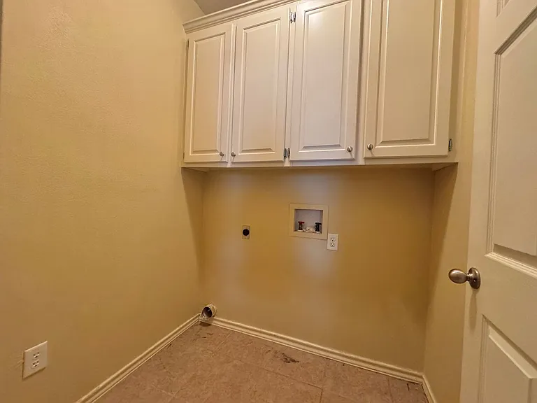 6 Fernwood Dr #B — Photo 9
