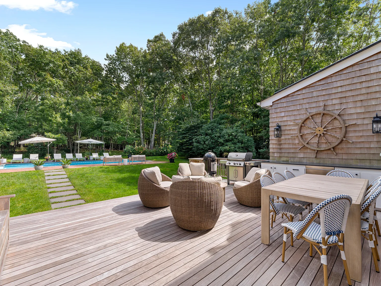 Effortless Hamptons Living — Photo 4