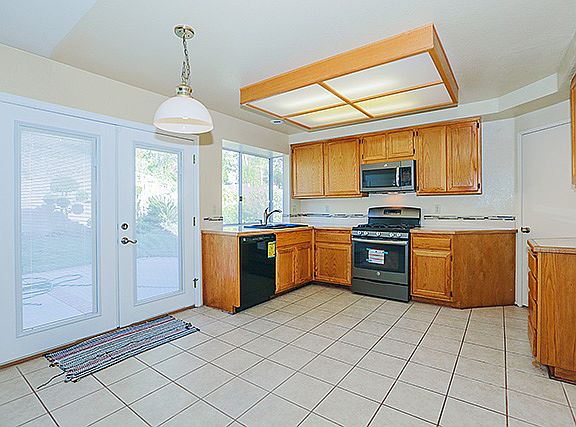 4th image of 28672 Canyon Oak Dr