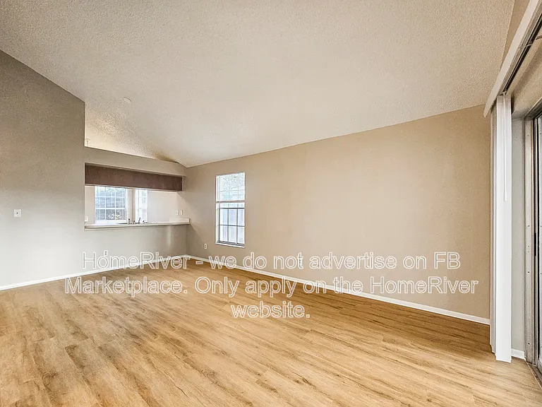 2682 Rachel Ct — Photo 7