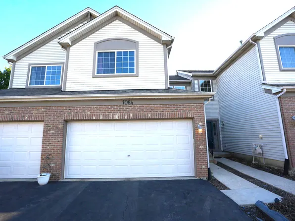 1084 Parkhill Cir #1084, Aurora, IL 60502