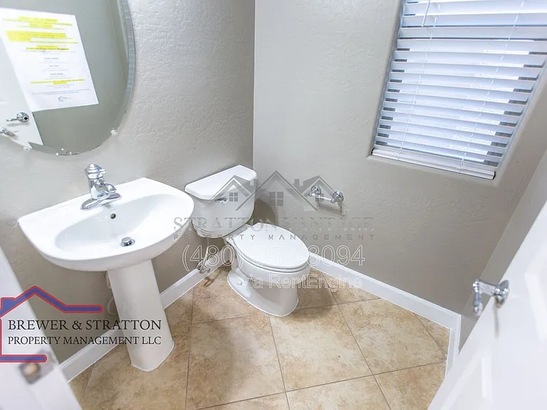 5816 W Gwen St — Photo 19