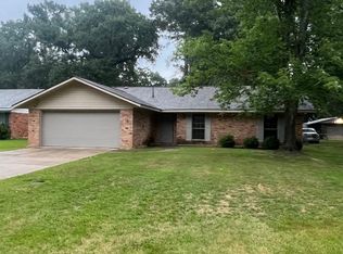 3406 Fox Run Cir, Haughton, LA 71037