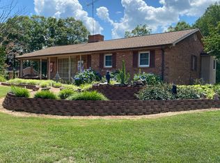 15598 Mountain Track Rd, Orange, VA 22960