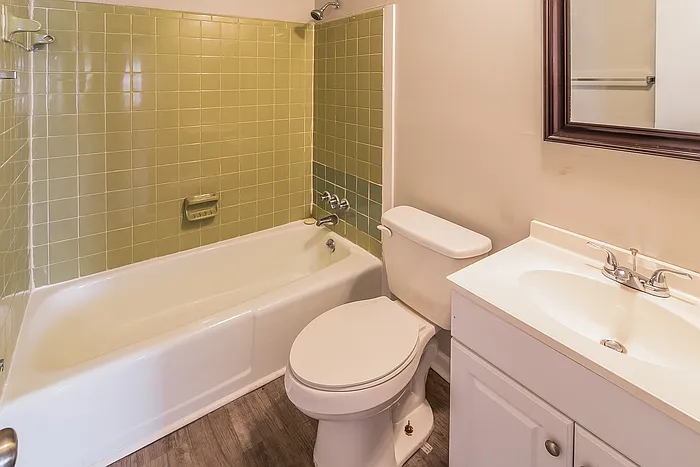 4429 Clovewood St — Photo 9