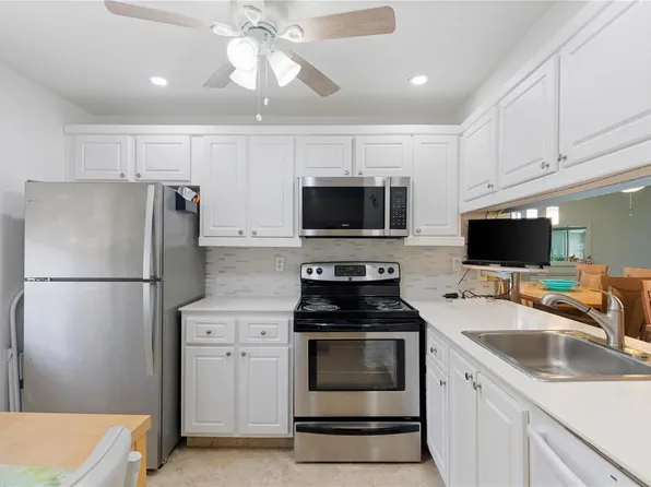 2710 Nassau Bnd, Pompano Beach, FL 33066