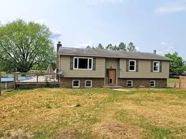 86 Bird Ln, Milton, PA 17847