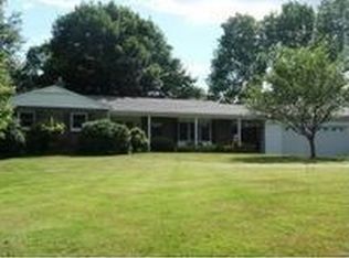 7 Fairway Dr, Greenland, NH 03840