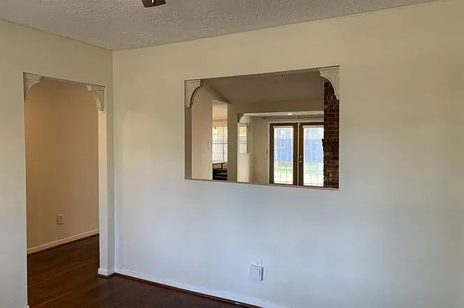 6318 Leaf Arbor Dr — Photo 13