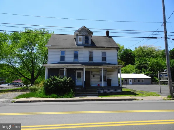 412 N Logan Blvd, Burnham, PA 17009