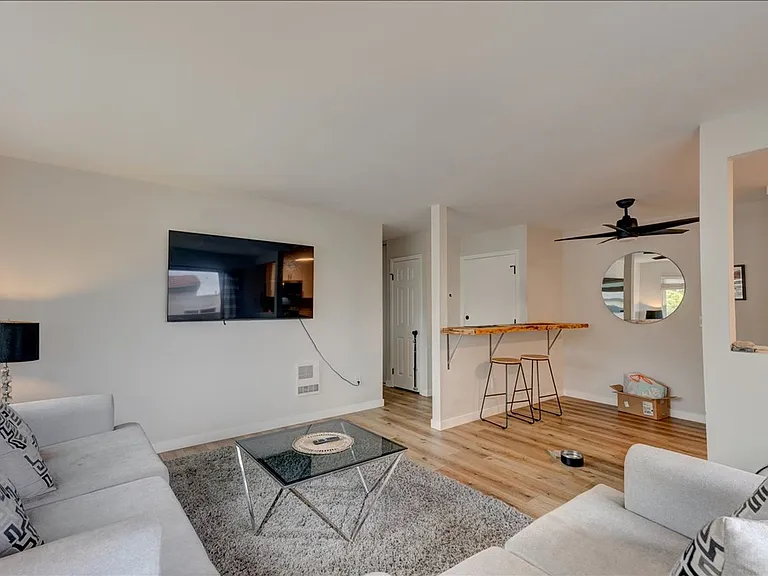 3435 Capalina Rd #2 — Photo 8