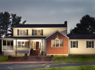 10812 Taylor Lake Rd, Goshen, KY 40026