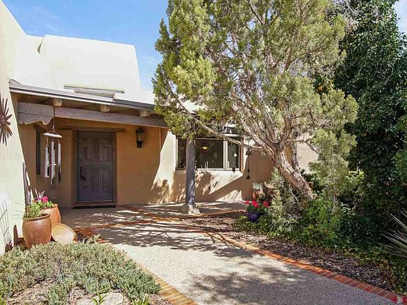 3rd image of 8101 Foothills Dr