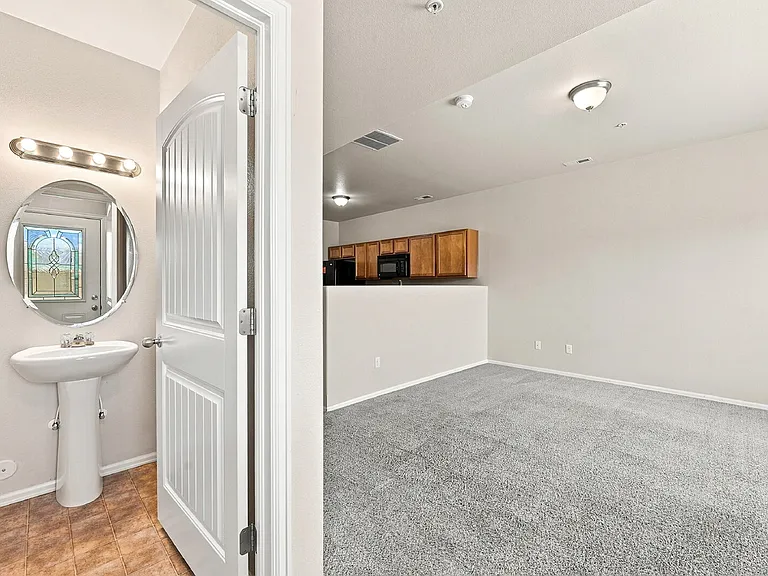 4910 Great Owl Point — Photo 3