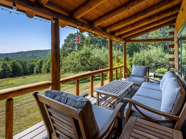 1854 Sawnee Bean Road, Thetford, VT 05075