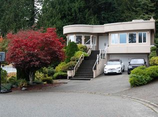 2572 Westhill Close, West Vancouver, BC V7S3E6