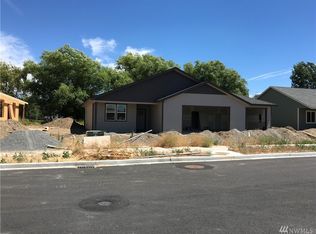 1115 S June Dr S, Moses Lake, WA 98837