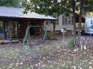 2516 N 13th St, Herrin, IL 62948